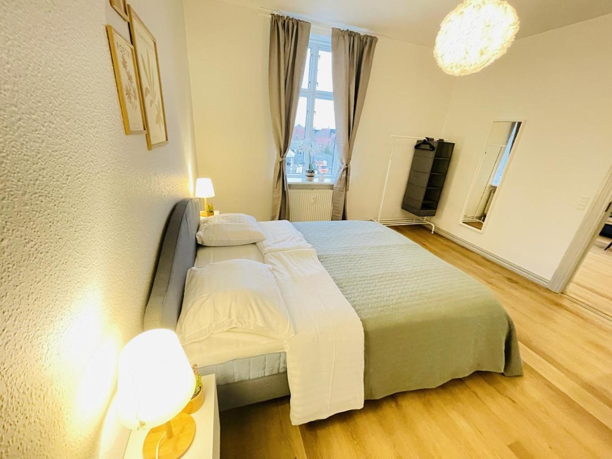 Aday - The Swanky Apartment *